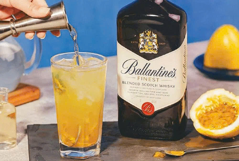 Ballantines Finest 2 Lit de pha Cocktail