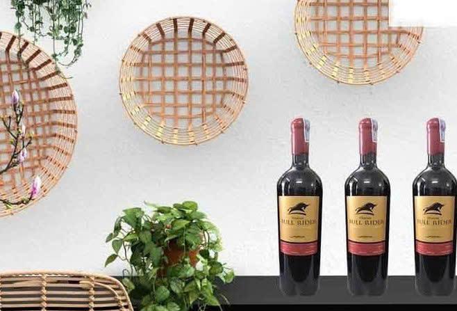 Bay mau vang Chateau Bull Rider Icon Wine