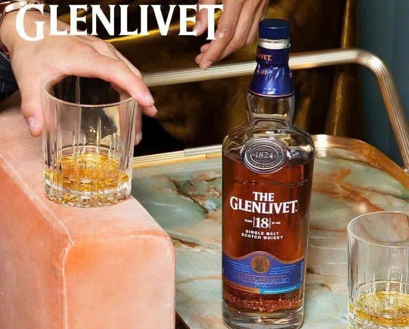 Cach thuong thuc ruou The Glenlivet 18 dung chuan