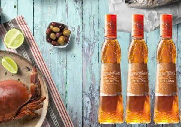 Cach thuong thuc ruou mo rung rom vang 500ml