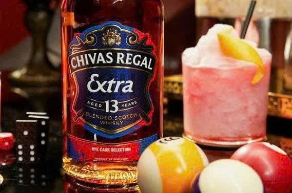 Dung dieu voi Chivas Extra 13 Rye Cask 700 ml 40 do