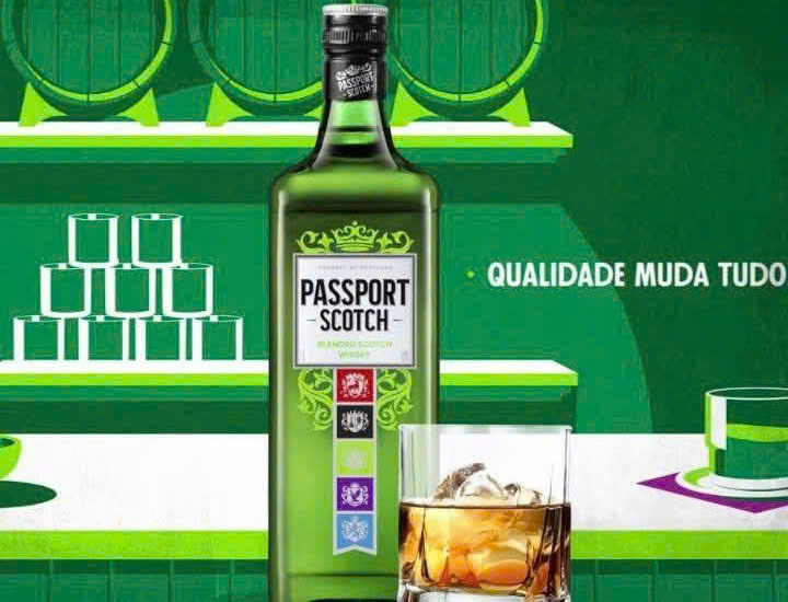 Dung dieu voi Passport Scotch 1 lit