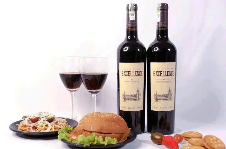 Dung dieu voi vang da lat Excellence red wine