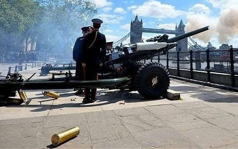GUNSALUTE21 quang cao