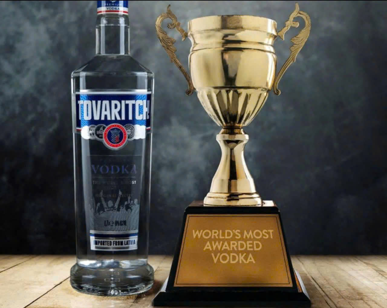 Giai vang cho Vodka tovaritch 1lit gia re