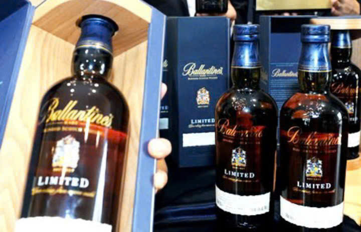 Gioi thieu Ballantines Limited Duty Free