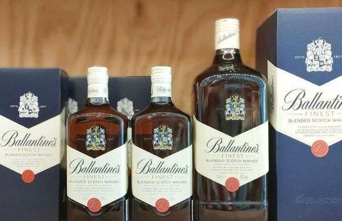 Gioi thieu ballantines Finest 2 lit