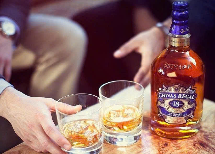 Mot cach thuong thuc Chivas 18 Ultimate Cask