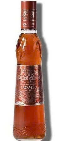 Mua ruou tao meo rom vang 500ml cua vodka ca sau