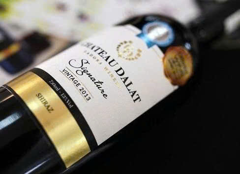 Nhan hieu Chateau Dalat Signature Shiraz