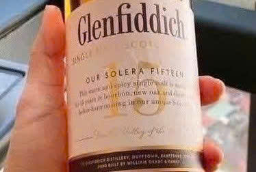 Nhan hieu Glenfiddich 15 Scotch Whisky