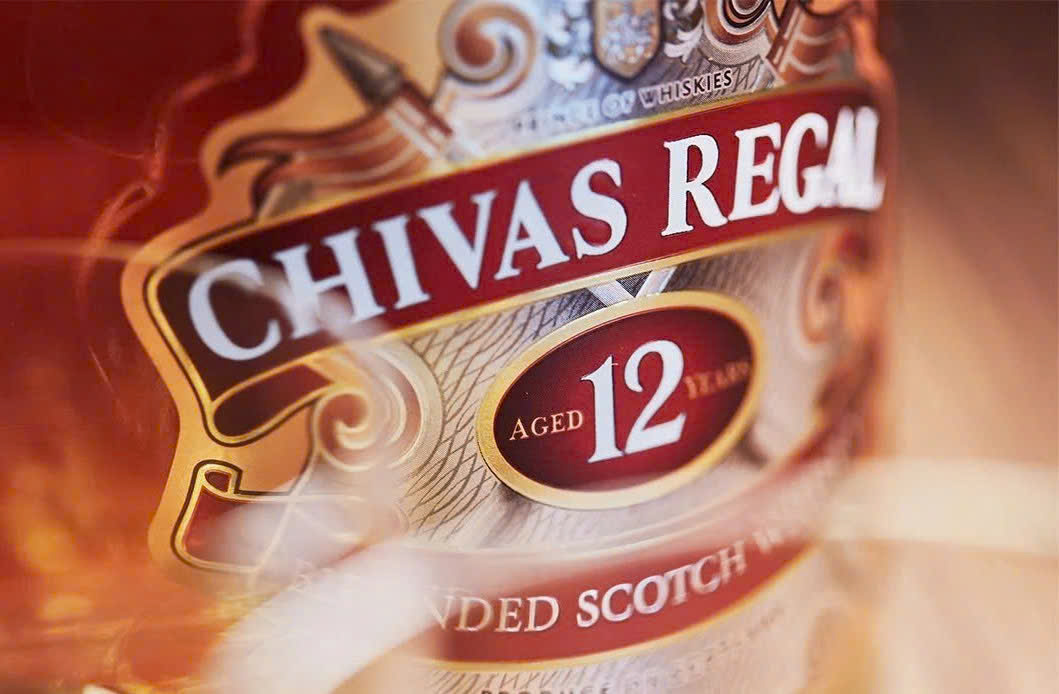 Nhan hieu chivas 12