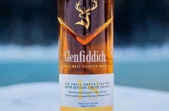 Nhan hieu glenfiddich 18 mau moi