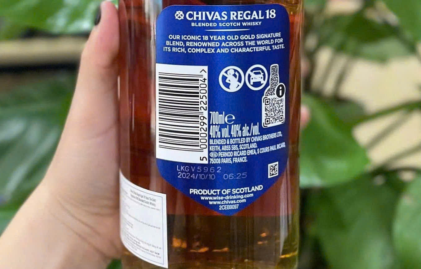 Nhan sau chai chivas 18 nam tuoi