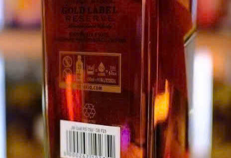 Nhan sau cua Gold Label reserve