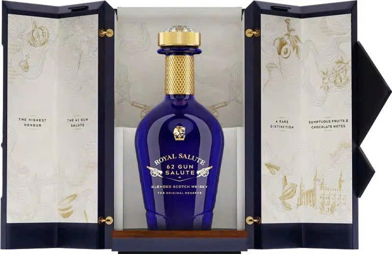 Royal Salute 62 Gun Salute Chivas 62