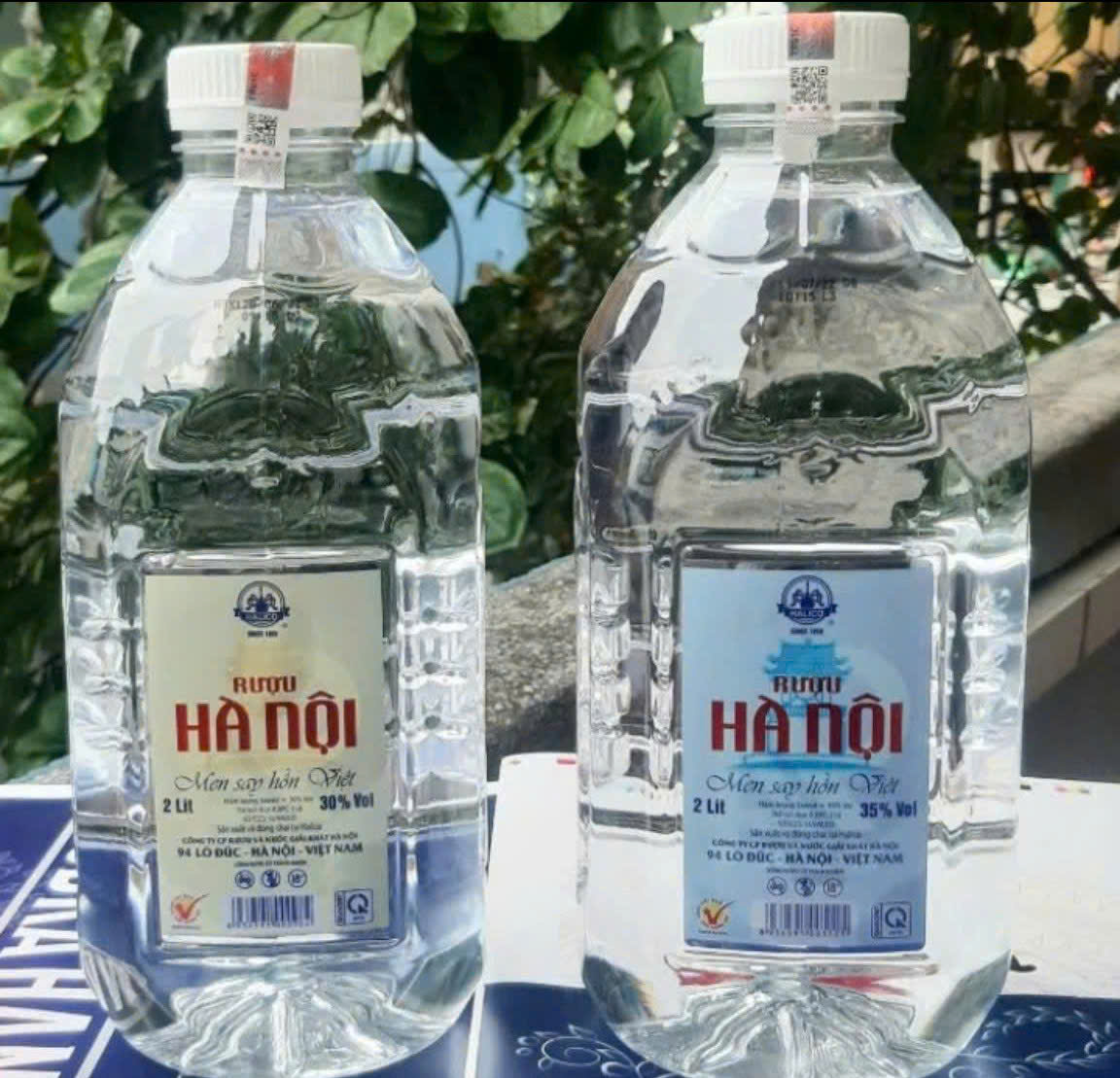 Ruou Ha Noi Can 2 Lit HALICO mua gia re
