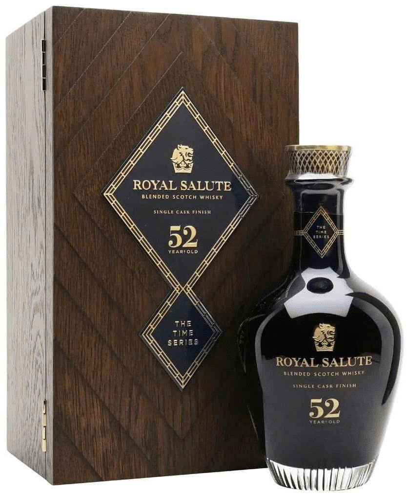 Ruou Royal Salute 52 Years Old
