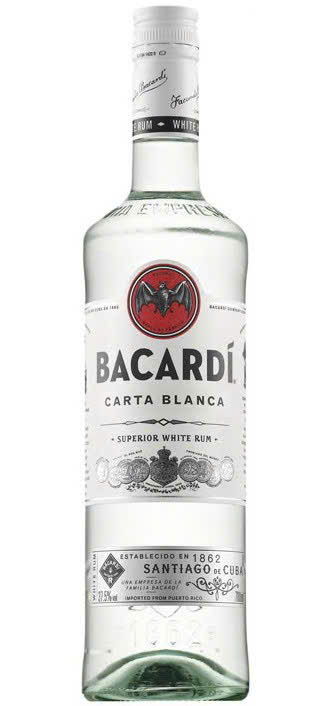 Ruou Rum Bacardi Carta Trang