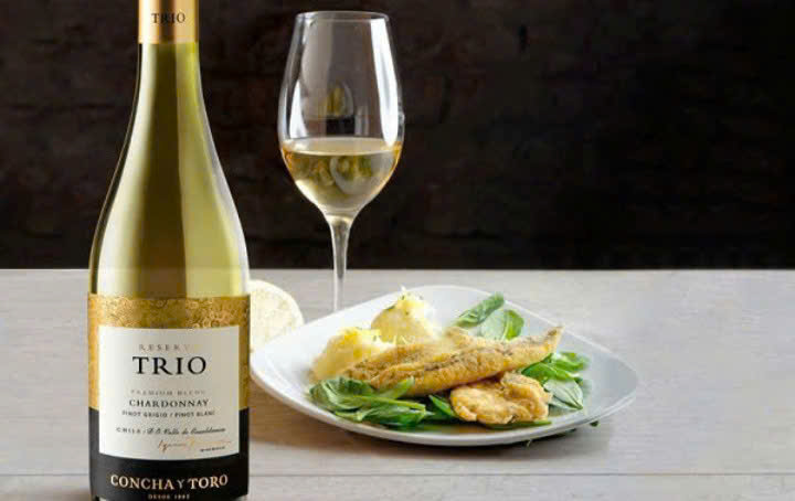 Ruou vang Bordeaux trang
