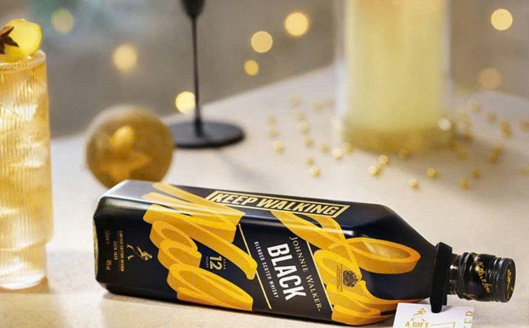 Thuong thuc Johnnie Black Icons 750ml