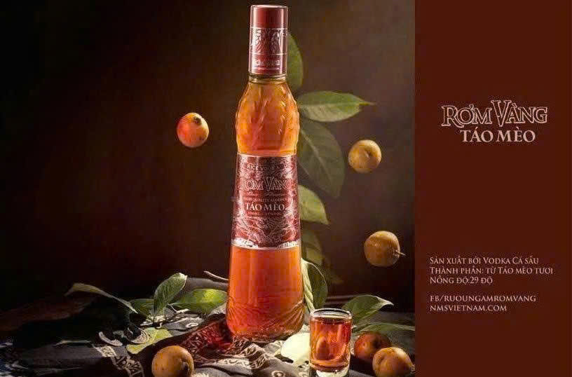 Thuong thuc Ruou tao meo rom vang 50cl