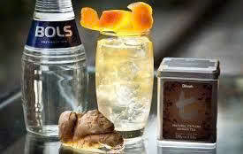 Thuong thuc bol peach 700ml