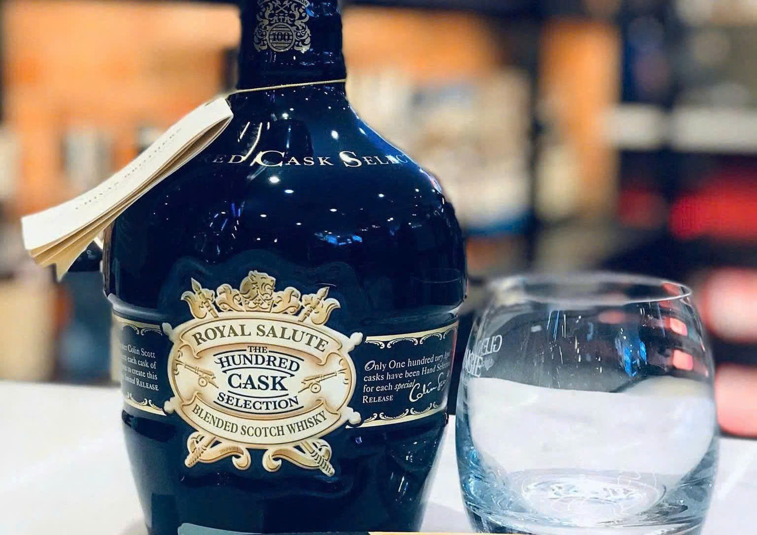Thuong thuc chivas royal salute 100 Cask