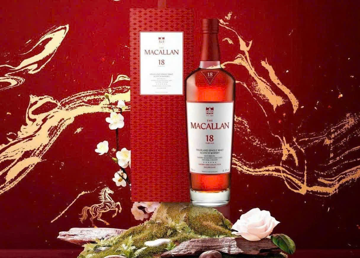 Trung bay Macallan 18YO Sherry Cask New 700 ml