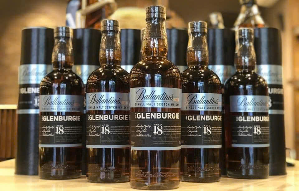 Trung bay ballantines glenburgie 18 YO