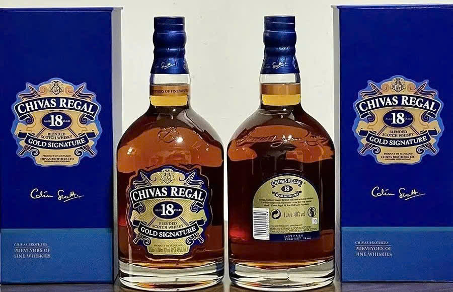 Trung bay chivas 18 1 Lít