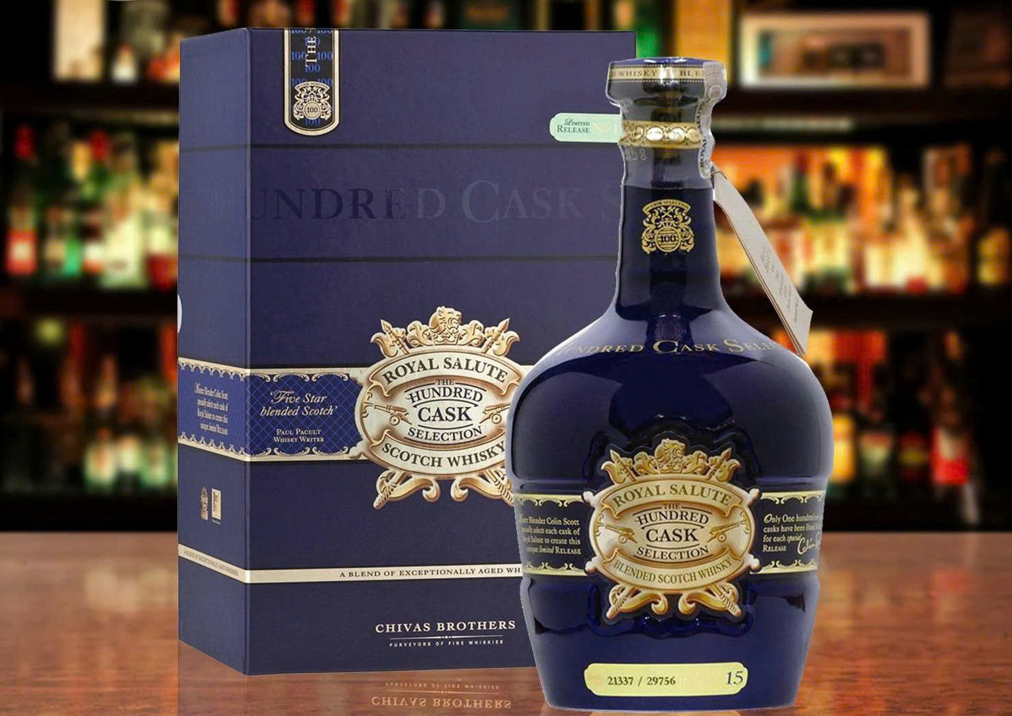 Trung bay chivas royal salute 100 mui
