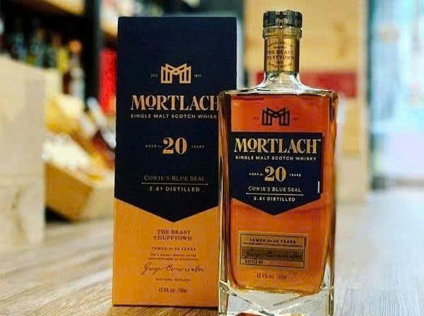 Trung bay ruou mortlach 20