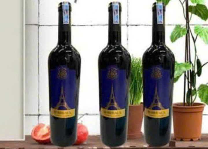 Trung bay ruou vang phap La Chaux Bordeaux 750ml