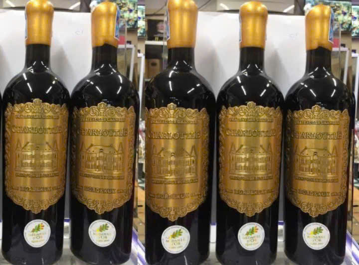 Trung bay vang phap Charlottle Bordeaux