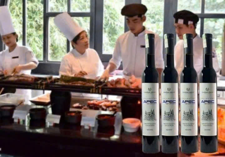 Vang chateau dalat apec 2017 trong bưa tiec chieu dai tai Apec