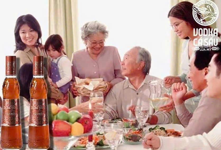 gia dinh voi ruou rom vang tao meo 29 do