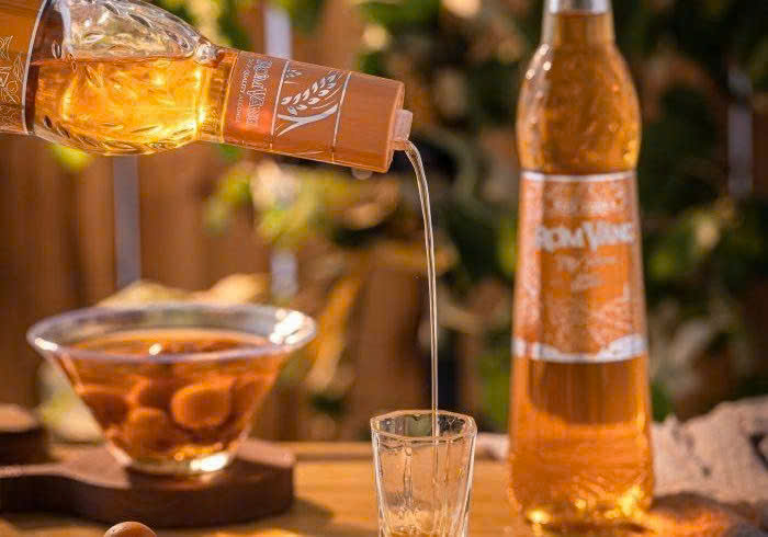 gioi thieu ruou mo rom vang 500ml