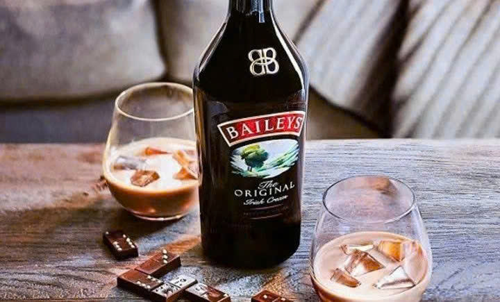thuong thuc da xay voi ruou sua Baileys 3