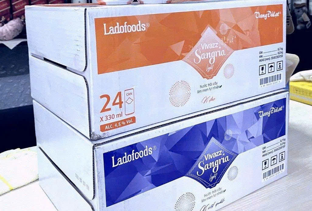 trung bay vivazz sangria light Dao Viet Quat 330ml