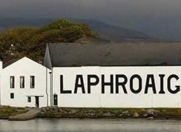 Nha-may-Laphroaig_Islay
