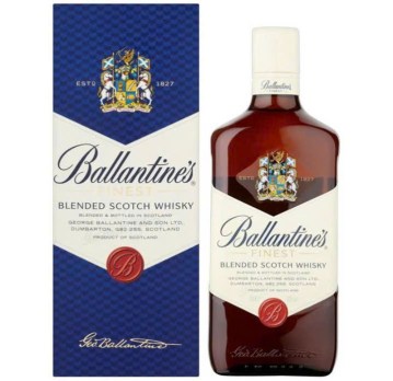 Mua-ban-Ballantines-Finest-gia-re